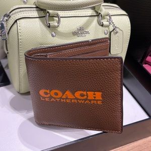 Coach 3 In 1 Wallet Leatherware
Dark Saddle/Canyon